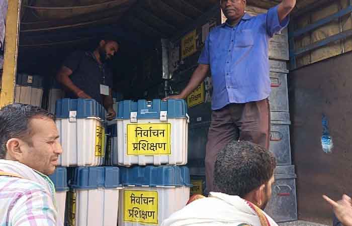 लोकसभा चुनाव की तैयारी तेज, अधिकारियों-कर्मचारियों को दो दिन का मिलेगा प्रशिक्षण