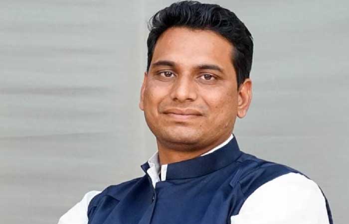 CG Latest News Today: बलौदाबाजार कांड के बाद विधायक देवेंद्र यादव को पुलिस ने जारी किया एक और नोटिस, जानें पूरा मामला CG Latest News Today khabarwaad.com