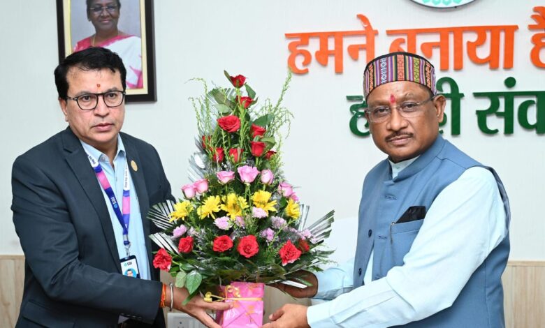 CM Vishnudev Sai News : मुख्यमंत्री से एसबीआई के मुख्य महाप्रबंधक चंद्रशेखर शर्मा ने की सौजन्य मुलाकात