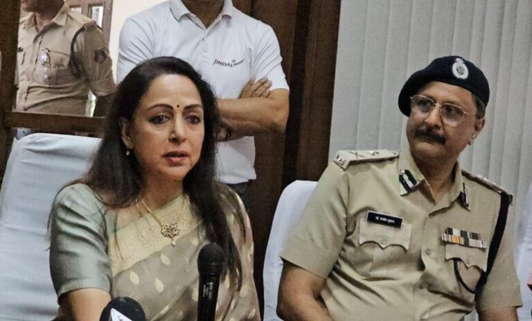 मथुरा की सांसद प्रसिद्ध अभिनेत्री एवं प्रसिद्ध नृत्यांगना पद्मश्री हेमा मालिनी ने शुभकामनाएँ देते हुए कहा – CM विष्णुदेव साय के नेतृत्व में नंबर -1 राज्य बने छत्तीसगढ़