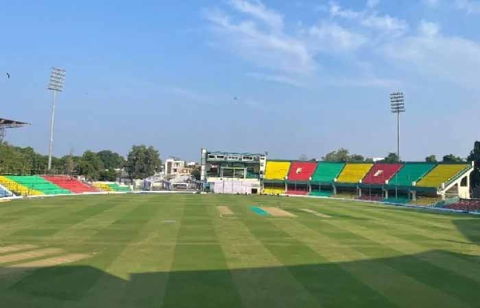 IND vs BAN Kanpur Test: कानपुर टेस्ट मैच में टिकट बिक्री पर लगी रोक, स्टेडियम में दर्शकों की एंट्री पर खतरा IND vs BAN Kanpur Test