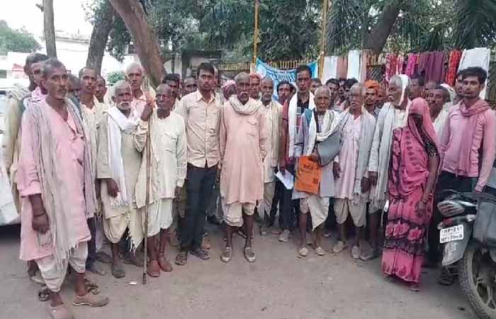 मवेशी चराने को लेकर दो पक्षों में विवाद: जमकर चले लाठी-डंडे,14 लोग घायल, 3 गंभीर रूप से घायल Panna Crime News