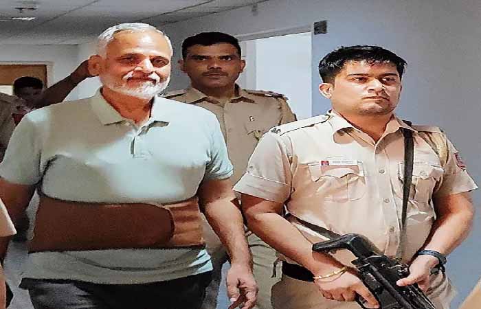 आप नेता सत्येन्द्र जैन को मिली जमानत, पार्टी ने कहा ‘सत्यमेव जयते’ Satyendra Jain got bail