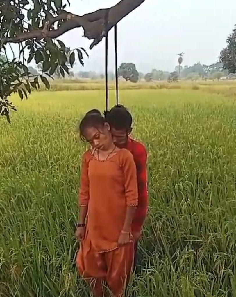 प्रेमी जोड़े ने लगाई फांसी : पति से नाखुश थी पत्नी, अपने प्रेमी संग भागकर खेत में पेड़ से लटककर की आत्महत्या.. जाने क्या है पूरा मामला..
