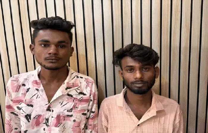 दांतों में चाकू दबाकर सोशल मीडिया पर अपलोड की फोटो, थानेदार की पड़ी नजर, आरोपी भेजे गए जेल Crime News in Raipur
