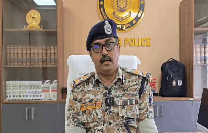 Naxal Encounter: तेलंगाना में मारे गए सात में से छह नक्सली बीजापुर से, IG ने दी चेतावनी Naxal Encounter