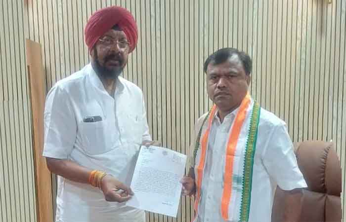 कुलदीप जुनेजा ने अजीत और आनंद कुकरेजा की कांग्रेस में वापसी का किया विरोध, पीसीसी चीफ बैज को सौंपा पत्र, कही यह बात Raipur Political News
