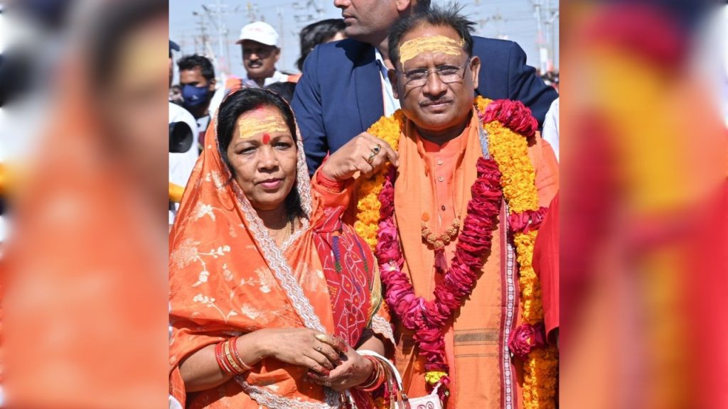 प्रयागराज महाकुंभ 2025 : मुख्यमंत्री विष्णु देव साय ने त्रिवेणी संगम में किया पुण्य स्नान, प्रदेशवासियों की सुख-समृद्धि की कामना की