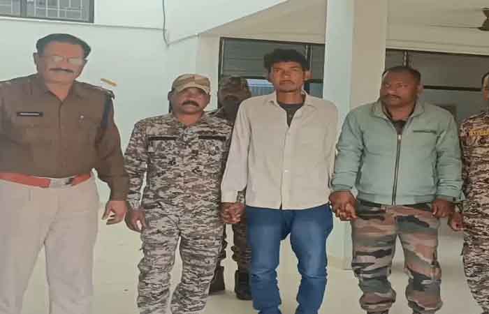 नशे में धुत पति ने डंडे से वार कर पत्नी को उतारा मौत के घाट, गिरफ्तार… Husband Killed his Wife at Balrampur