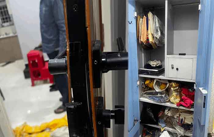 CG NEWS: चोरों ने एक ही रात में तोड़े 3 घरों के ताले, CCTV में कैद हुए आरोपी, जांच में जुटी पुलिस Jagdalpur Crime News