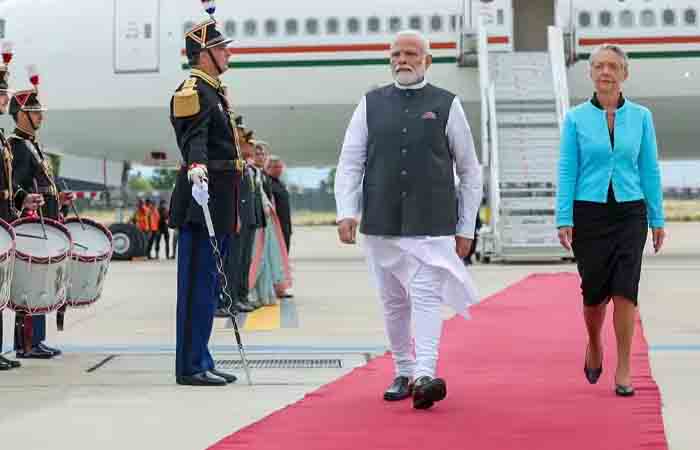 PM Modi France Visit: पीएम मोदी कल से फ्रांस दौरे पर: राफेल एम डील की हो सकती है घोषणा PM Modi France Visit