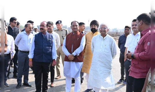 प्रधानमंत्री नरेन्द्र मोदी के बिलासपुर दौरे की तैयारी : मुख्यमंत्री विष्णुदेव साय ने कार्यक्रम स्थल पर पहुंचकर लिया जायजा