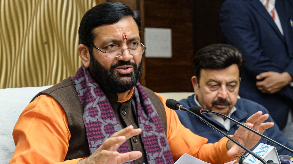 पेपर आउट मामला : CM सैनी का एक्शन, 4 DSP समेत 25 पुलिस अधिकारी और कर्मचारी सस्पेंड