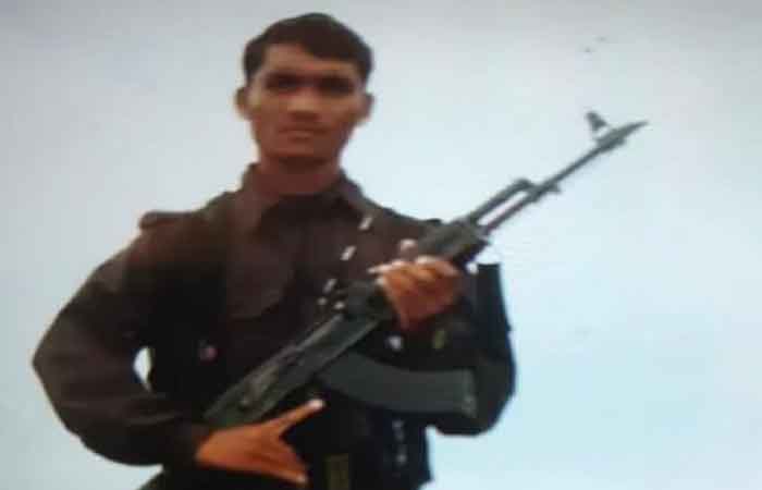 CG Naxalites Encounters: सुरक्षाबलों को नक्सल मोर्चे पर मिली बड़ी सफलता, मुठभेड़ में खूंखार नक्सली कमांडर जगदीश ढेर! , जानें कितने लाख का था इनाम CG Naxalites Encounters