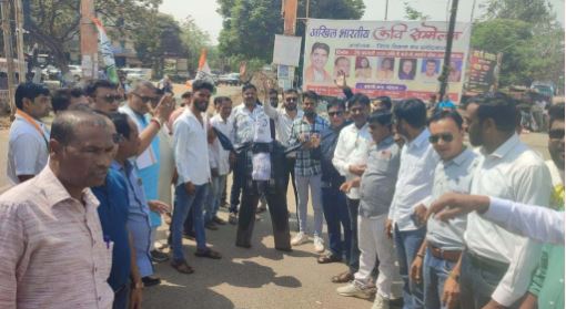 प्रदेशभर में कांग्रेसियों का प्रदर्शन, बलौदाबाजार में जिला कांग्रेस अध्यक्ष के नेतृत्व में बीजेपी और ईडी का विरोध