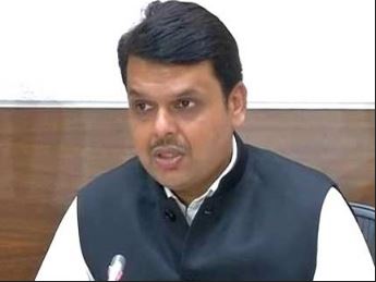 CM फडणवीस की सख्त चेतावनी, ‘औरंगजेब की कब्र का महिमा मंडन किया तो फाड़ कर रख देंगे’,