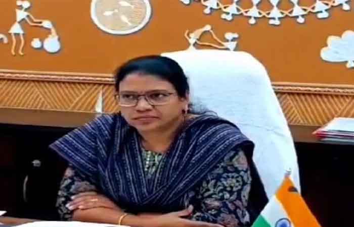 पटवारियों की लापरवाही पर कलेक्टर ने कसा शिकंजा, चार की वेतन वृद्धि पर लगी रोक GPM Latest News