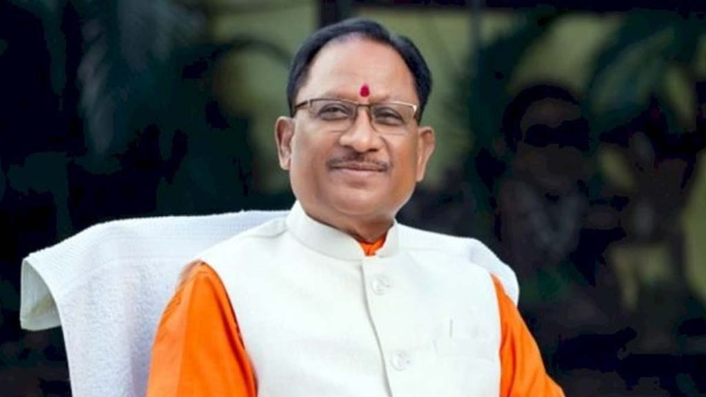 मुख्यमंत्री साय दो दिवसीय दौरे दिल्ली पर हुए रवाना, कहा– मार्च 2026 तक खत्म होगा नक्सलवाद