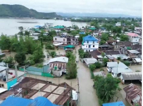 देश के पूर्वोत्तर राज्यों में भारी बारिश और बाढ़ का कहर, 11 की मौत, कई राज्यों में अलर्ट