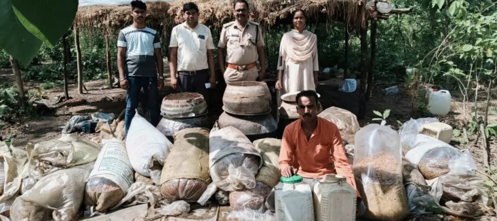 बलौदाबाजार में आबकारी विभाग की बड़ी कार्रवाई