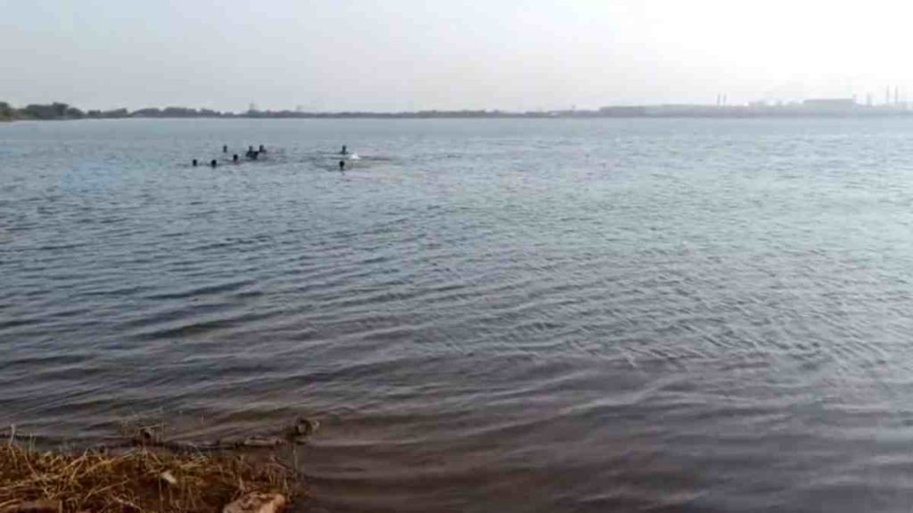 पिकनिक मनाने मरौदा डैम गए थे चार दोस्त, दो युवकों की डूबने से मौत