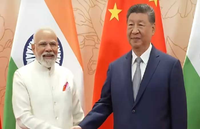 तियानजिन में SCO समिट से पहले मोदी–जिनपिंग की महत्वपूर्ण बैठक, सीमा शांति और सहयोग पर हुई चर्चा तियानजिन में SCO समिट से पहले मोदी–जिनपिंग की महत्वपूर्ण बैठक