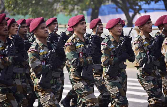 भारतीय सेना में लेफ्टिनेंट बनने का सुनहरा मौका: मासिक सैलरी 1.7 लाख तक, आवेदन नि:शुल्क भारतीय सेना में लेफ्टिनेंट बनने का सुनहरा मौका: मासिक सैलरी 1.7 लाख तक, आवेदन नि:शुल्क