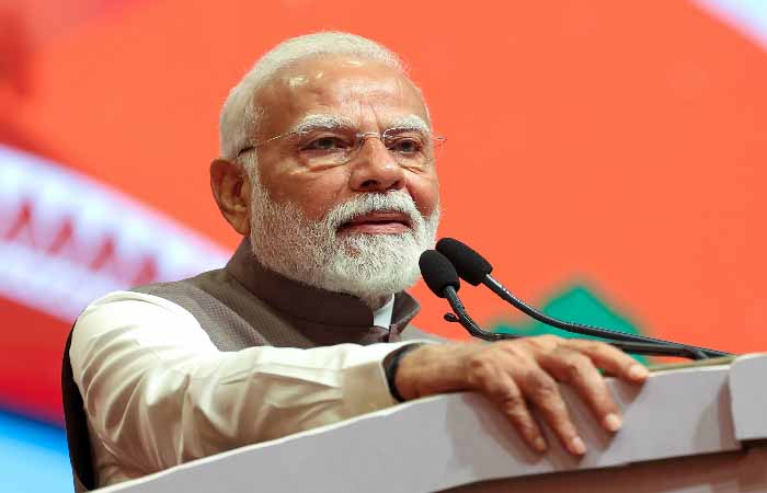अररिया में गरजे पीएम मोदी, बोले- जंगलराज के दौर में खुद को शहंशाह समझने वाले अब दे रहे नसीहतें अररिया में गरजे पीएम मोदी, बोले- जंगलराज के दौर में खुद को शहंशाह समझने वाले अब दे रहे नसीहतें