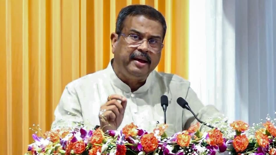 शिक्षामंत्री धर्मेंद्र प्रधान ने इस्तीफा दिया, छात्रों के नाम जारी किया संदेश