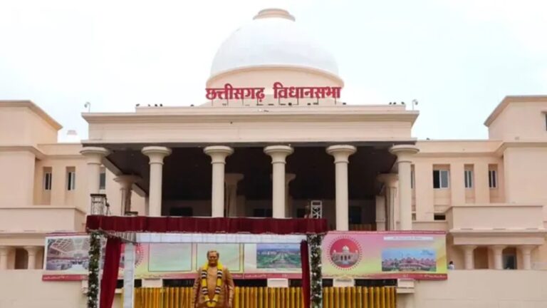 PMGSY की जर्जर सड़कों पर विधानसभा में अभूतपूर्व चर्चा, एक सवाल पर 8 विधायकों ने पूछे पूरक प्रश्न