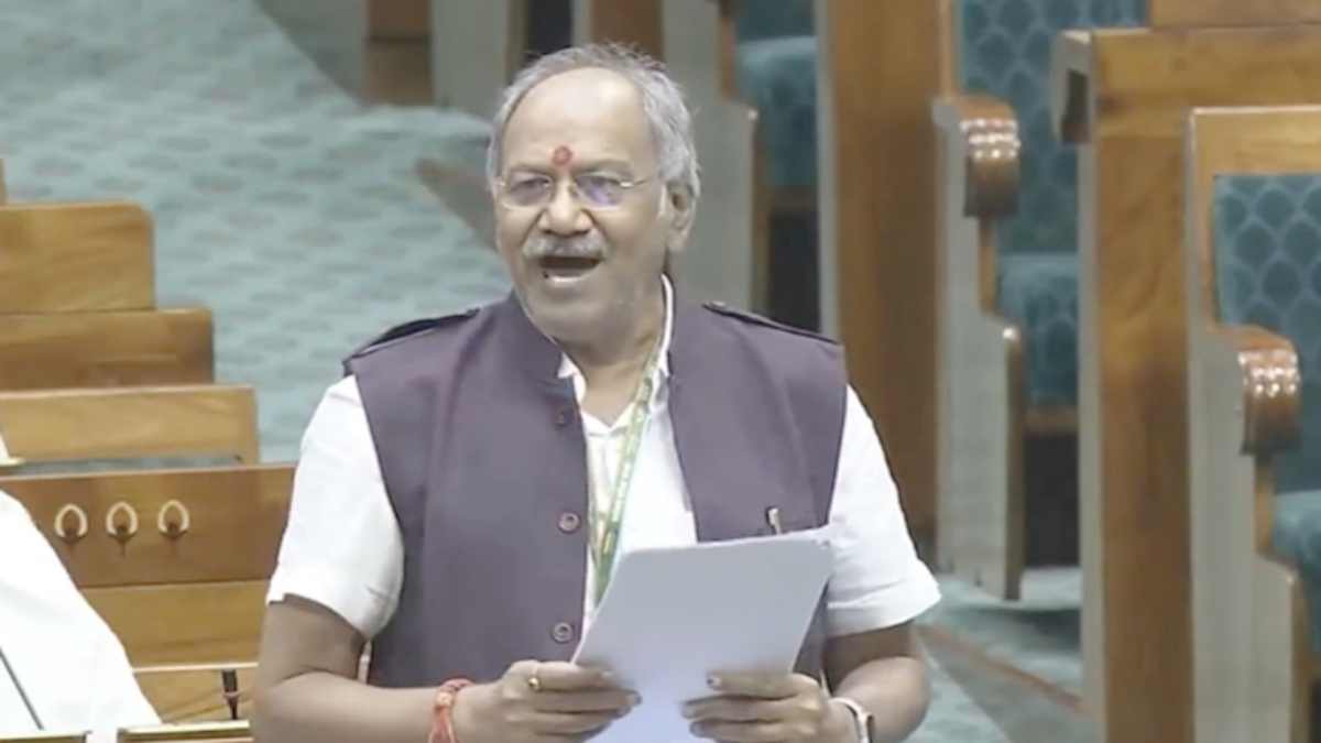 लोकसभा में सांसद बृजमोहन अग्रवाल ने उठाया विषैले SPL का मुद्दा, सरकार ने कहा— कोयले में मिलावट पूरी तरह गैर-कानूनी
