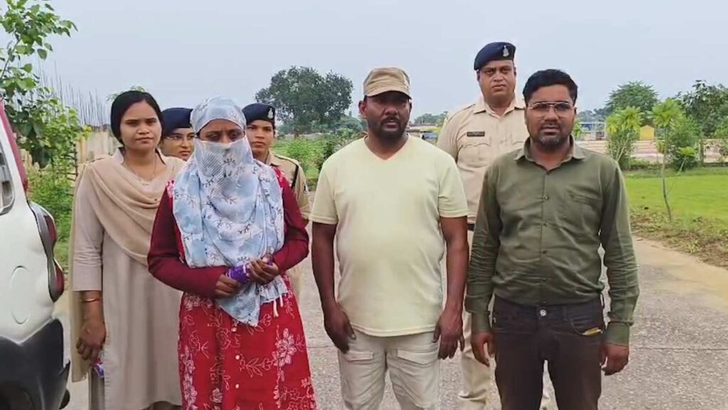 90 लाख की ऑनलाइन ठगी का खुलासा, महिला सहित तीन आरोपी गिरफ्तार