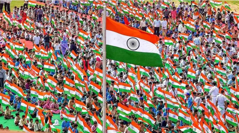छत्तीसगढ़ में ‘हर घर तिरंगा’ और ‘वंदे मातरम्’ अभियान की धूम, 17 अगस्त तक आयोजित होंगे राज्यस्तरीय देशभक्ति कार्यक्रम