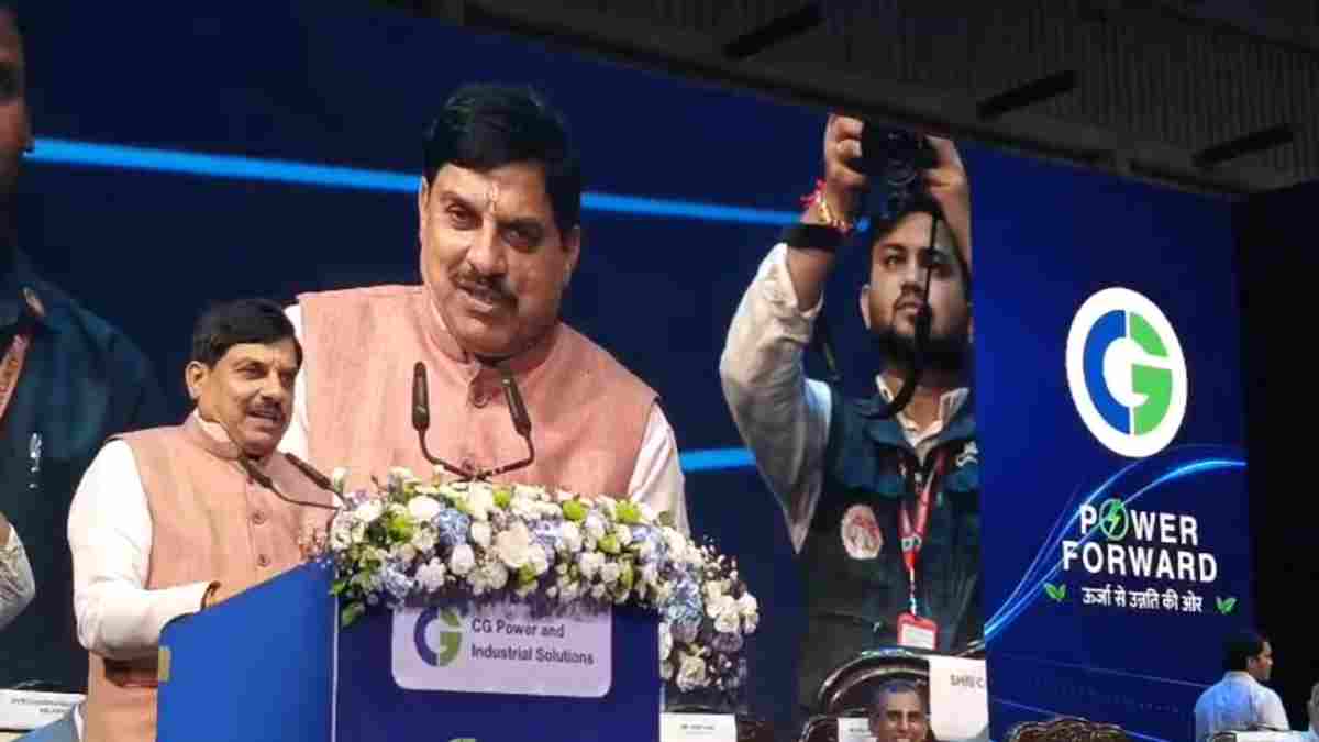 CM डॉ. मोहन यादव ने सीहोर में किया पहले पावर ट्रांसफॉर्मर का रोल-आउट, 2000 युवाओं को रोजगार की उम्मीद