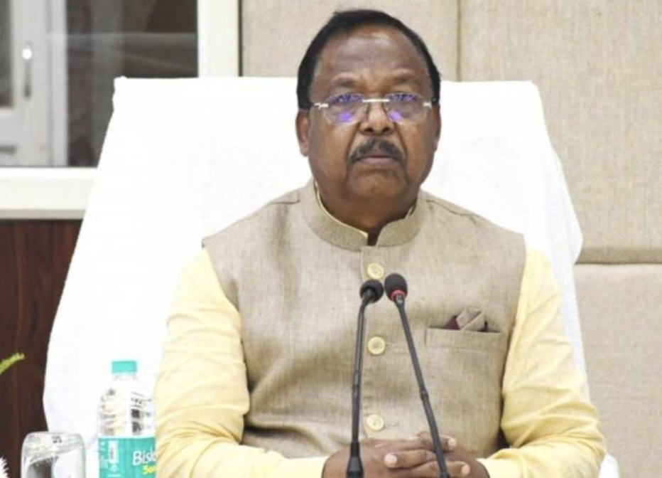 PM आवास विवाद में मंत्री रामविचार नेताम की एंट्री, कांग्रेस पर साधा निशाना- ‘गरीबों के साथ किया अन्याय’