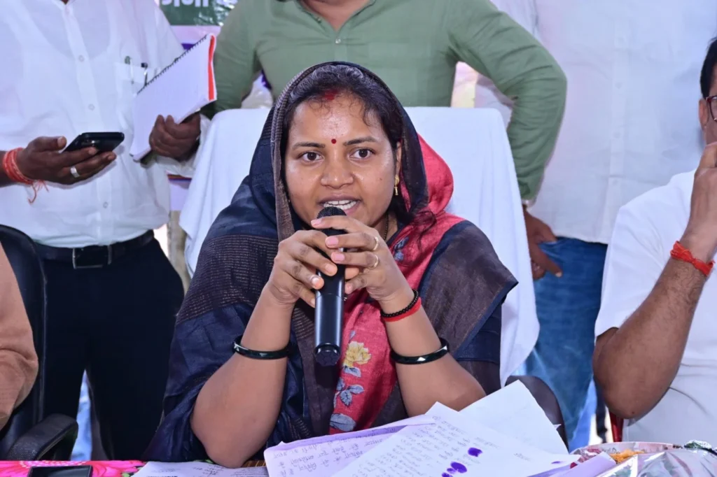 लहपटरा टोल विवाद पर मंत्री राजवाड़े सख्त, बोलीं- तकनीकी गलती पर कर्मचारी से बदसलूकी गलत